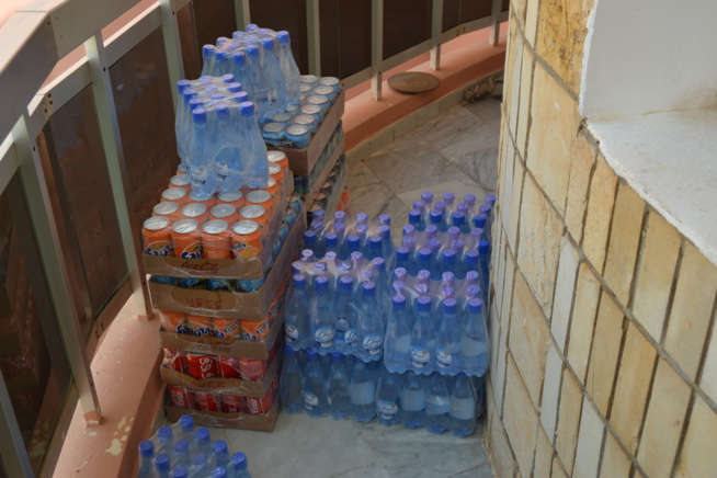 Drapeau Pape Diouf: Les promoteurs ont apporté leur soutien au parrain pour le derby Pikine Guediawaye. Drapeau Pape Diouf: Les promoteurs ont apporté leur soutien au parrain pour le derby Pikine Guediawaye.