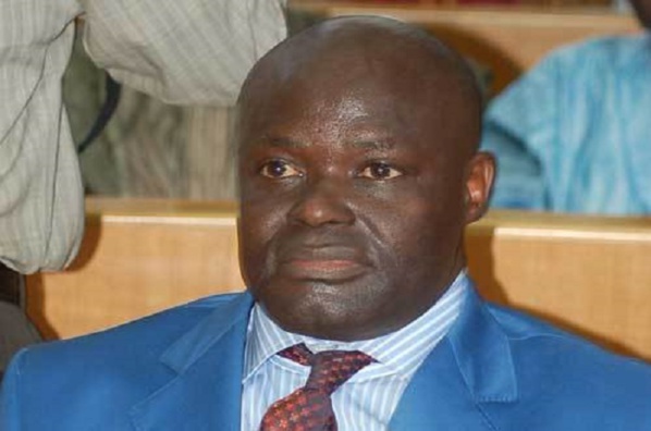 Saint-Louis : Ameth Fall Baraya déroule la « téranga » au président Macky Sall Saint-Louis : Ameth Fall Baraya déroule la « téranga » au président Macky Sall