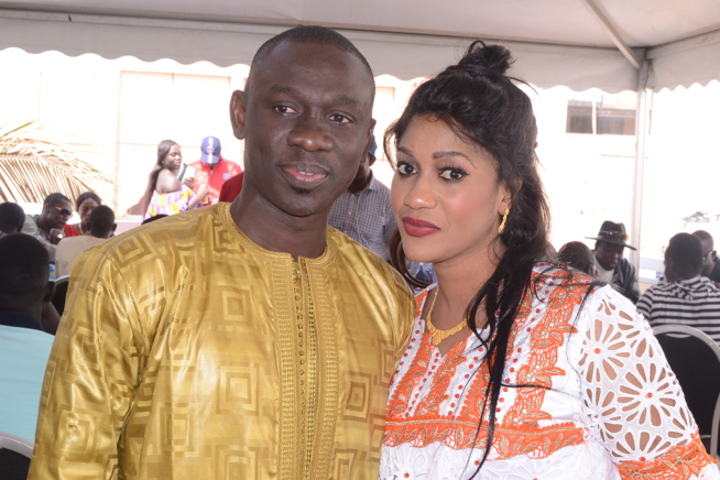 Les premières images de la préparation du drapeau Pape Diouf chez lui pour le combat Boy Niang vs Gouye Gui. Les premières images de la préparation du drapeau Pape Diouf chez lui pour le combat Boy Niang vs Gouye Gui.