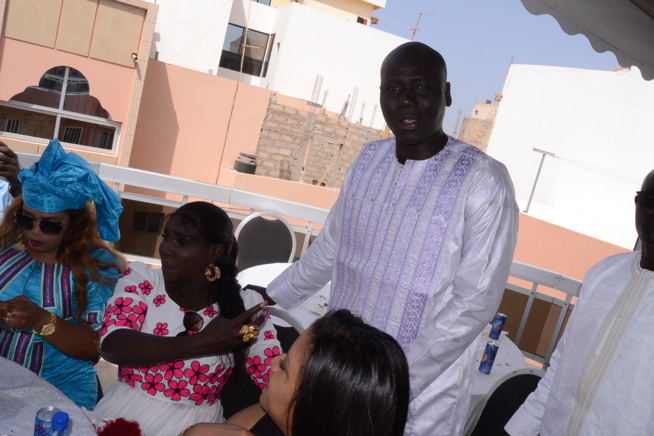 Les premières images de la préparation du drapeau Pape Diouf chez lui pour le combat Boy Niang vs Gouye Gui. Les premières images de la préparation du drapeau Pape Diouf chez lui pour le combat Boy Niang vs Gouye Gui.