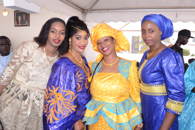 Combat Boy Niang vs Gouy Gui: Depart du Parrain Pape Diouf au stade Demba Diop. Combat Boy Niang vs Gouy Gui: Depart du Parrain Pape Diouf au stade Demba Diop.