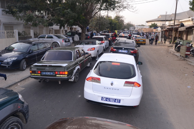 Combat Boy Niang vs Gouy Gui: Depart du Parrain Pape Diouf au stade Demba Diop. Combat Boy Niang vs Gouy Gui: Depart du Parrain Pape Diouf au stade Demba Diop.