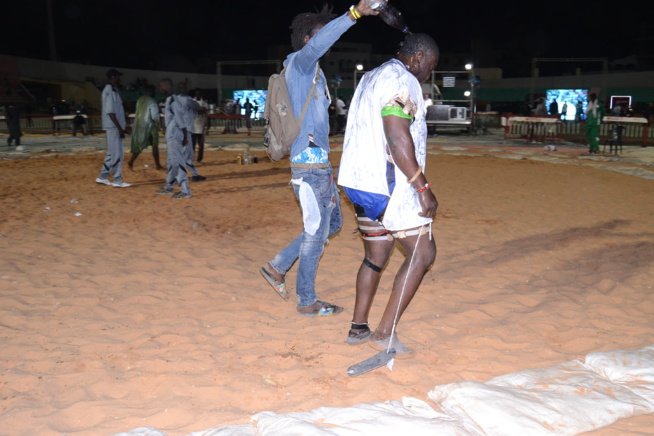 En images du combat de lutte Boy Niang vs Gouy Gui par PAF PRODUCTION de Pape Abdou Fall au stade Demba Diop. En images du combat de lutte Boy Niang vs Gouy Gui par PAF PRODUCTION de Pape Abdou Fall au stade Demba Diop.
