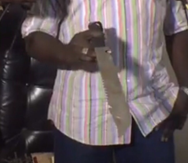 Meurtre de l’étudiant marocain: L'arme du crime, un couteau « John Rambo » Meurtre de l’étudiant marocain: L'arme du crime, un couteau « John Rambo »