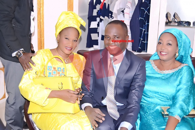 Le couple Adja et Miko inaugurent le nouveau complexe OMBELICO. Le couple Adja et Miko inaugurent le nouveau complexe OMBELICO.