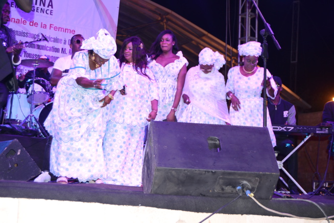 08 MARS concert FEMINA EMERGENCY: TITI la lionne de la musique casse la baraque au monument de la renaissance. 08 MARS concert FEMINA EMERGENCY: TITI la lionne de la musique casse la baraque au monument de la renaissance.