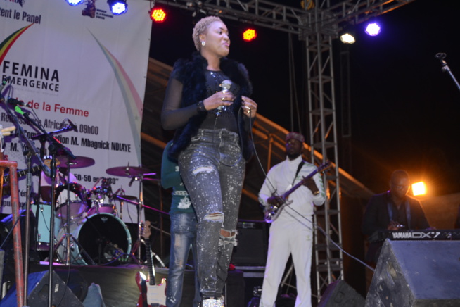 08 MARS concert FEMINA EMERGENCY: TITI la lionne de la musique casse la baraque au monument de la renaissance. 08 MARS concert FEMINA EMERGENCY: TITI la lionne de la musique casse la baraque au monument de la renaissance.