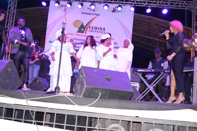 Célébration 08 mars Viviane Chidid en live au monument de la renaissance. Célébration 08 mars Viviane Chidid en live au monument de la renaissance.