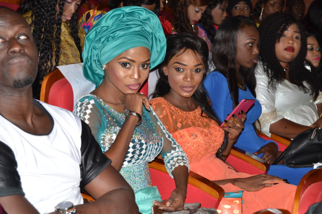 GOUDI FANS YI: Le chalenge day de Pape Diouf à guichet fermé au grand theatre. GOUDI FANS YI: Le chalenge day de Pape Diouf à guichet fermé au grand theatre.