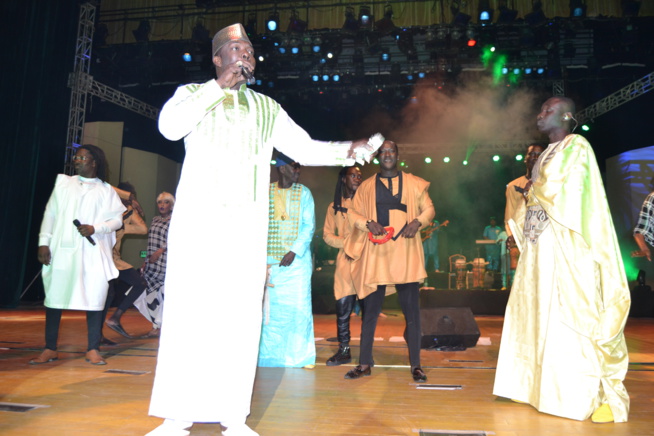 Du jamais vue au Grand Théâtre Pape Diouf remplie la salle et enjaille le public comme jamais Du jamais vue au Grand Théâtre Pape Diouf remplie la salle et enjaille le public comme jamais