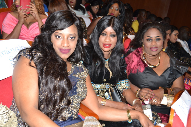 Aminata Dia, l'étoile filante de Mante lajolie en France marraine de la nuit des fans avec Pape Diop. Aminata Dia, l'étoile filante de Mante lajolie en France marraine de la nuit des fans avec Pape Diop.