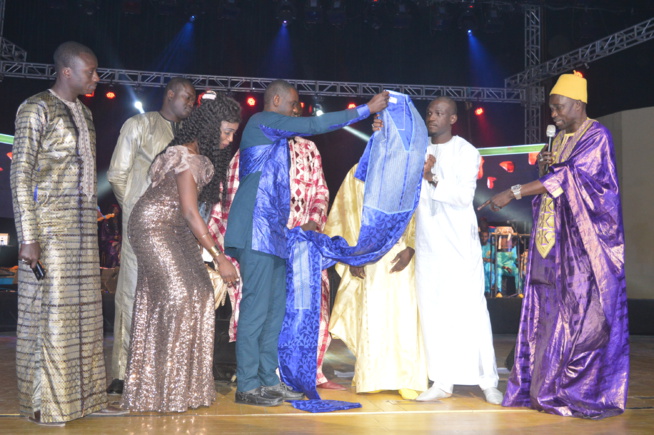 GOUDI FANS YI: Le chalenge day de Pape Diouf à guichet fermé au grand theatre.Rendez-vous le 08 avril pour le grand bégué de Casablanca.