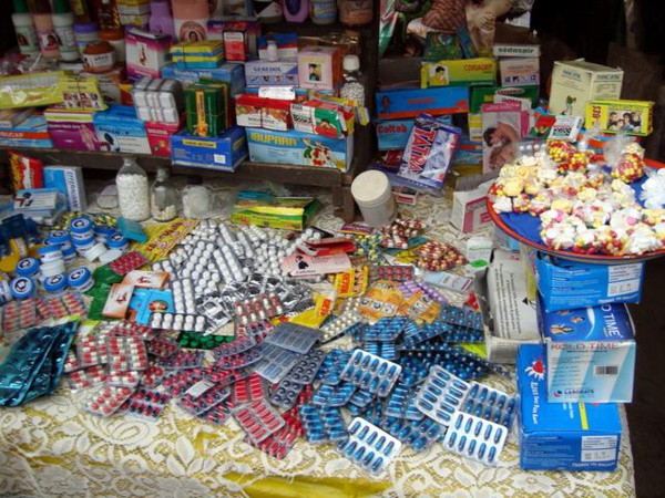 Mise en circulation de médicaments contrefaits, les autorités annoncent des mesures pour corser les peines Mise en circulation de médicaments contrefaits, les autorités annoncent des mesures pour corser les peines
