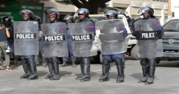 Communiqué de la Police: Interpellation de deux bandes de malfaiteurs Communiqué de la Police: Interpellation de deux bandes de malfaiteurs