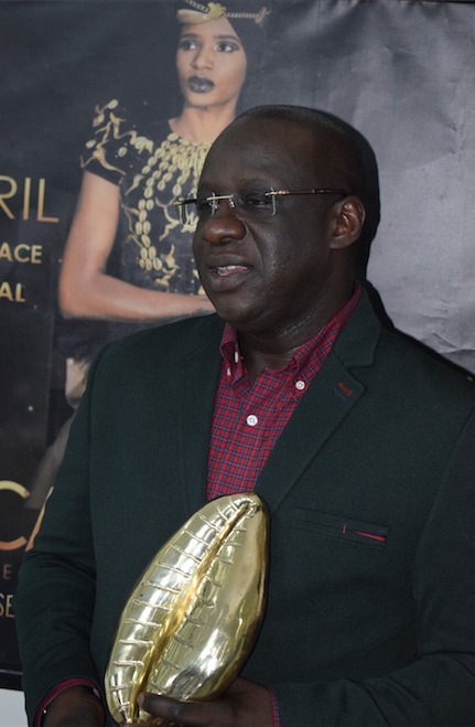 IMAGES: Les coulisses de l'ITV du PRESIDENT MBAGNICK DIOP Initiateur des cauris IMAGES: Les coulisses de l'ITV du PRESIDENT MBAGNICK DIOP Initiateur des cauris