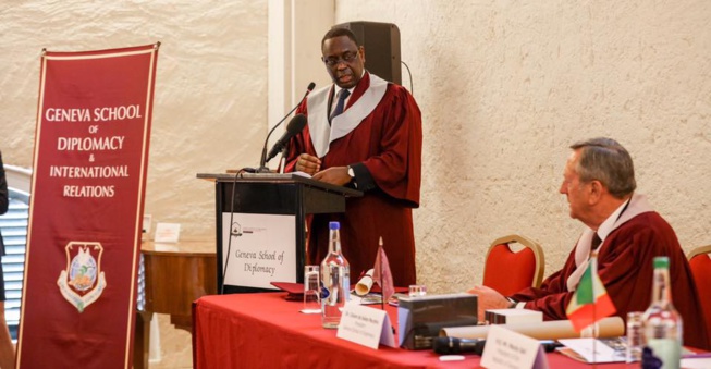 Macky Sall Docteur Honoris Causa de la Genève School of Diplomacy & International Relations