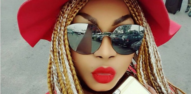 Eudoxie Yao primée femme la plus influente d’Afrique et icône de la beauté africaine par les Sapeurs Eudoxie Yao primée femme la plus influente d’Afrique et icône de la beauté africaine par les Sapeurs