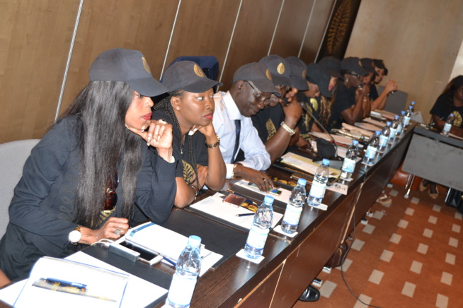 CAURIS D'OR:Réunion technique, le PDT Mbagnick Diop et son staff pour les réglages sur la communication de la 13 éditions CAURIS D'OR:Réunion technique, le PDT Mbagnick Diop et son staff pour les réglages sur la communication de la 13 éditions