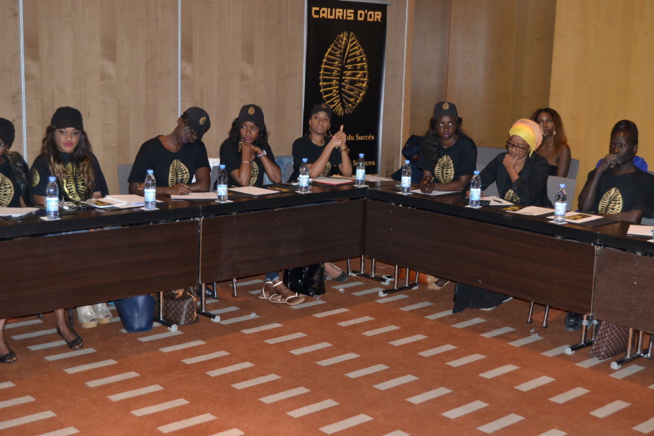 CAURIS D'OR:Réunion technique, le PDT Mbagnick Diop et son staff pour les réglages sur la communication de la 13 éditions