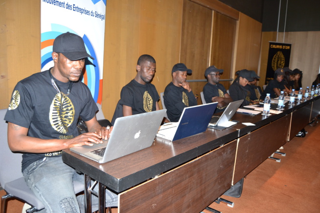 CAURIS D'OR:Réunion technique, le PDT Mbagnick Diop et son staff pour les réglages sur la communication de la 13 éditions CAURIS D'OR:Réunion technique, le PDT Mbagnick Diop et son staff pour les réglages sur la communication de la 13 éditions