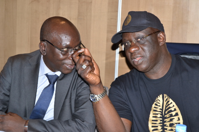 CAURIS D'OR:Réunion technique, le PDT Mbagnick Diop et son staff pour les réglages sur la communication de la 13 éditions