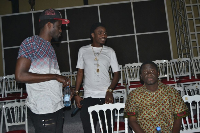 A quelques heures avant la soirée "SARGAL DJIGUENE YI"Vidéo – Balance De Waly Seck Pour Sa Soirée Du 24 Mars Au Grand Théàtre