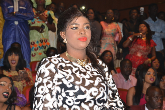 "SARGAL DJIGUENE YI" BAYE NDIAYE AL BOURAKH EVENTS, réussit le pari de la mobilisation: Waly Seck à guichet fermé assure le spectacle au grand théâtre. "SARGAL DJIGUENE YI" BAYE NDIAYE AL BOURAKH EVENTS, réussit le pari de la mobilisation: Waly Seck à guichet fermé assure le spectacle au grand théâtre.