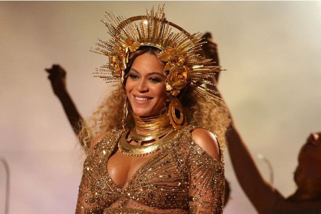 Beyoncé redonne le sourire à une adolescente atteinte d'un cancer Beyoncé redonne le sourire à une adolescente atteinte d'un cancer