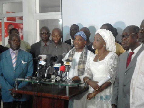 Quinquennal du président Macky Sall : Manko Wattu Sénégal sort le carton rouge Quinquennal du président Macky Sall : Manko Wattu Sénégal sort le carton rouge