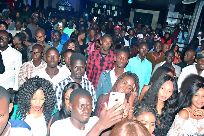 En images, Pape Diouf dompte son public au SARABA. Regardez. En images, Pape Diouf dompte son public au SARABA. Regardez.