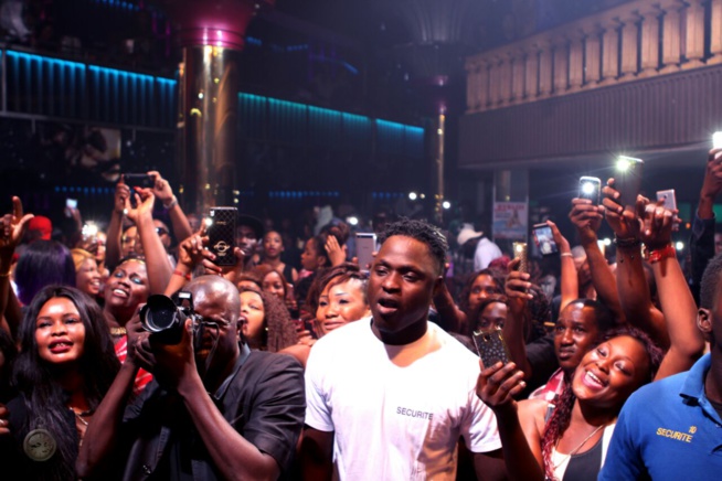 La diva Viviane Chidid enflamme le complexe Byblos de BAMAKO. La diva Viviane Chidid enflamme le complexe Byblos de BAMAKO.