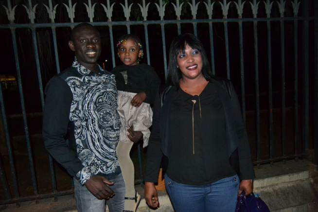 JOUR J- 10: L'Association des étudiants de Rabat dans les préparatifs du "GRAND BÉGUÉ" de Casablanca le 08 Avril avec Pape Diouf. Regardez JOUR J- 10: L'Association des étudiants de Rabat dans les préparatifs du "GRAND BÉGUÉ" de Casablanca le 08 Avril avec Pape Diouf. Regardez