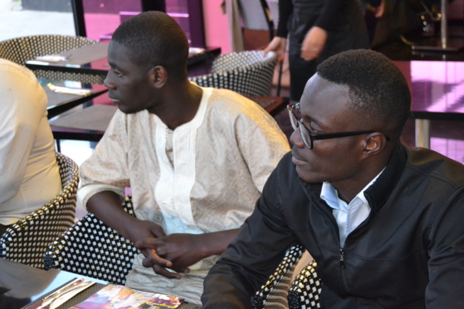 JOUR J- 10: L'Association des étudiants de Rabat dans les préparatifs du "GRAND BÉGUÉ" de Casablanca le 08 Avril avec Pape Diouf. Regardez JOUR J- 10: L'Association des étudiants de Rabat dans les préparatifs du "GRAND BÉGUÉ" de Casablanca le 08 Avril avec Pape Diouf. Regardez