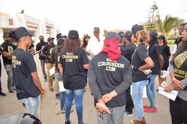 Derniers virage avant le jour j, le PDT Mbagnick Diop et son staff au chapiteau du KING FHAD PLACE. Derniers virage avant le jour j, le PDT Mbagnick Diop et son staff au chapiteau du KING FHAD PLACE.