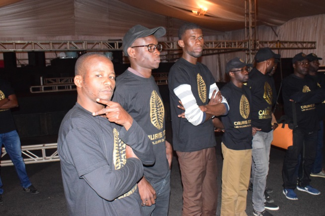 Derniers virage avant le jour j, le PDT Mbagnick Diop et son staff au chapiteau du KING FHAD PLACE. Derniers virage avant le jour j, le PDT Mbagnick Diop et son staff au chapiteau du KING FHAD PLACE.