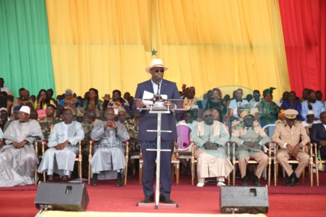 Inauguration du Quai de Pêche de Potou: Le président Macky Sall va subventionner toutes les pirogues du Sénégal de moteurs d’ici 2019 Inauguration du Quai de Pêche de Potou: Le président Macky Sall va subventionner toutes les pirogues du Sénégal de moteurs d’ici 2019