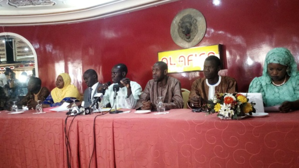 Le réseau National des enseignants de l’APR cogne Youssou Touré et menace d’empêcher la tenue du réseau sur le concert national Le réseau National des enseignants de l’APR cogne Youssou Touré et menace d’empêcher la tenue du réseau sur le concert national