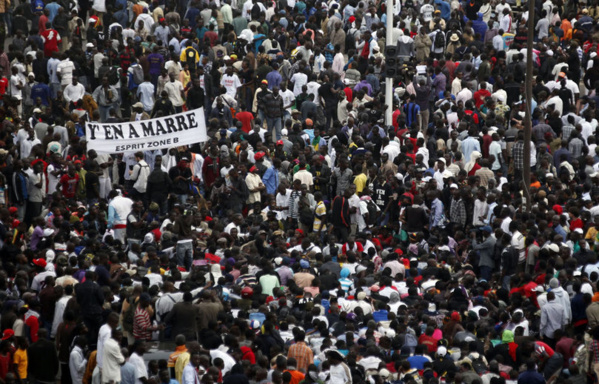 Manifestation de Y en a marre et contre-manifestation de l’Apr: Le 7 avril de tous les dangers Manifestation de Y en a marre et contre-manifestation de l’Apr: Le 7 avril de tous les dangers