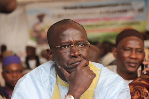 Rassemblement du 7 avril de « Y en a marre »: Macky désavoue Yakham Mbaye Rassemblement du 7 avril de « Y en a marre »: Macky désavoue Yakham Mbaye