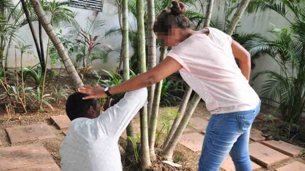 Pour une histoire de yassa au poulet, la nouvelle mariée casse la tête de son époux Pour une histoire de yassa au poulet, la nouvelle mariée casse la tête de son époux