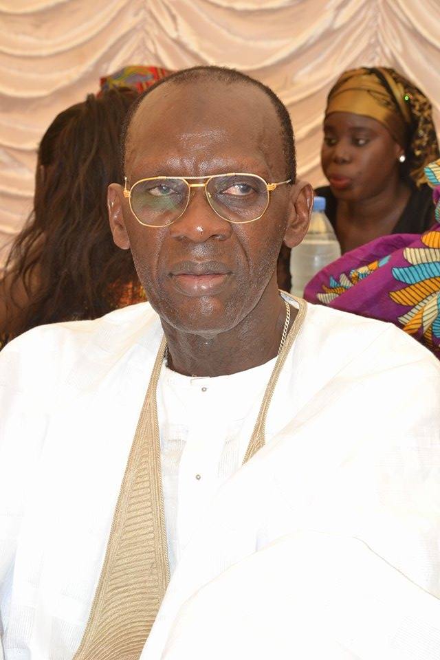 Drapeau Salam Diallo: Les préparatifs chez sa mère à "Niary Tally"avant de rallier le stade Iba Mar Diop Drapeau Salam Diallo: Les préparatifs chez sa mère à "Niary Tally"avant de rallier le stade Iba Mar Diop