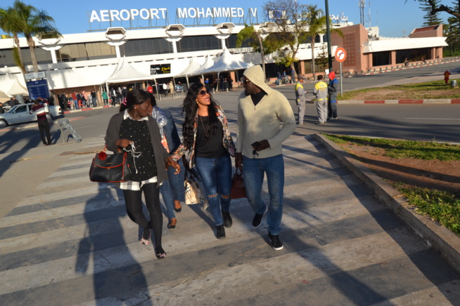 Pape Diouf et sa délégation atterrissent à l'aéroport Mouhamed V pour le grand Bégué de CASABLANCA