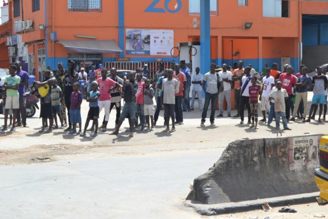 Images exclusives à Djiddah Thiaroye Kao après l'arrestation des 6 militants du Grand Parti par la police Images exclusives à Djiddah Thiaroye Kao après l'arrestation des 6 militants du Grand Parti par la police