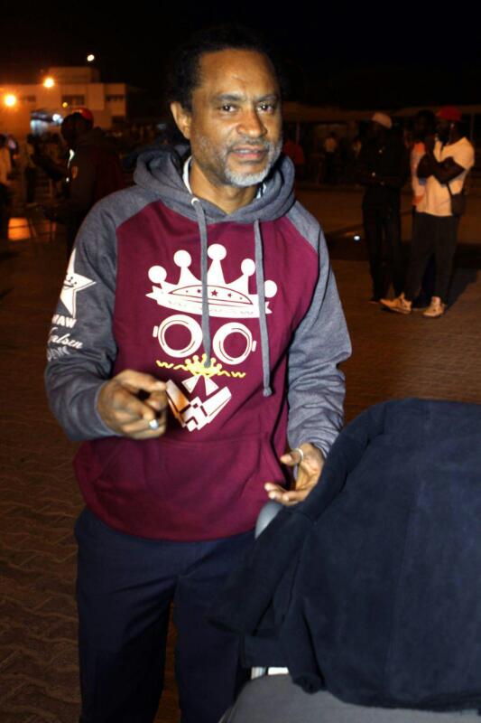 HIP HOP GALSEN à Paris ce 15 avril, l'arrivé des rappeurs pour poser leurs empreintes. HIP HOP GALSEN à Paris ce 15 avril, l'arrivé des rappeurs pour poser leurs empreintes.