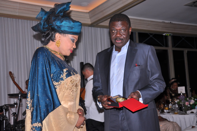 Boubacar Diallo, animateur présentateur, Pape Diouf ex PDT de Marseille, Thierno Ba honorés au Gala Chic et Glamour de Paris. Boubacar Diallo, animateur présentateur, Pape Diouf ex PDT de Marseille, Thierno Ba honorés au Gala Chic et Glamour de Paris.