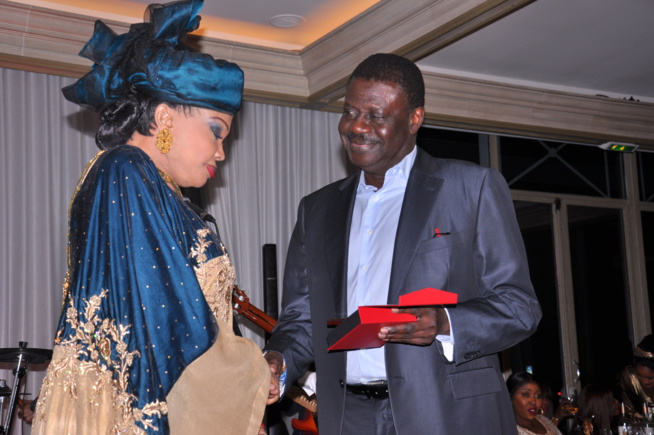 Boubacar Diallo, animateur présentateur, Pape Diouf ex PDT de Marseille, Thierno Ba honorés au Gala Chic et Glamour de Paris. Boubacar Diallo, animateur présentateur, Pape Diouf ex PDT de Marseille, Thierno Ba honorés au Gala Chic et Glamour de Paris.