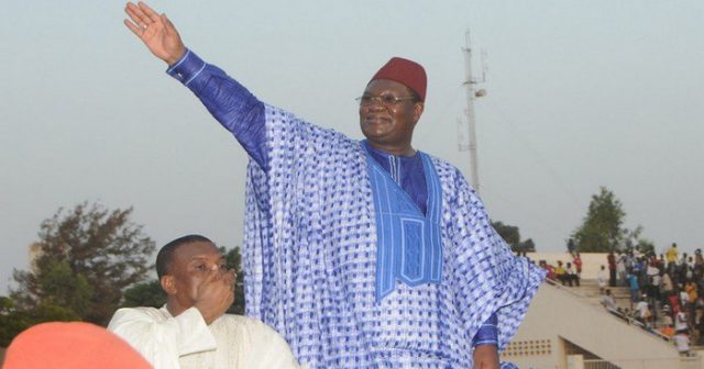 MAÎTRE Ousmane Ngom : Plus de peur que de mal , Le leader du mouvement libéral ça kanam ( LCK ) se porte à merveille MAÎTRE Ousmane Ngom : Plus de peur que de mal , Le leader du mouvement libéral ça kanam ( LCK ) se porte à merveille