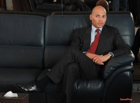 Babacar Gaye rétablit la vérité sur la date de retour annoncée de Karim Wade Babacar Gaye rétablit la vérité sur la date de retour annoncée de Karim Wade