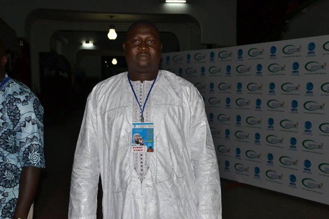 Les premiéres images du "Gala diner show" avec Pape Diouf et la génération consciente en Gambie.