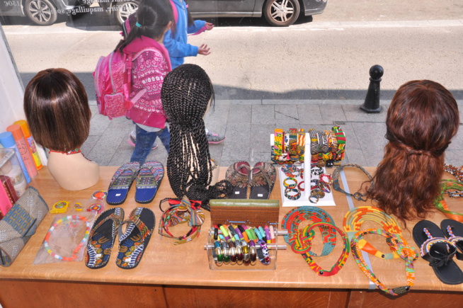 FAMA TRESSE SALON DE BEAUTE TRESSAGE AFRO- ANTILLAIS: Dans le fond de l'anniversaire de Waly Seck au Dock Pullman FAMA TRESSE SALON DE BEAUTE TRESSAGE AFRO- ANTILLAIS: Dans le fond de l'anniversaire de Waly Seck au Dock Pullman